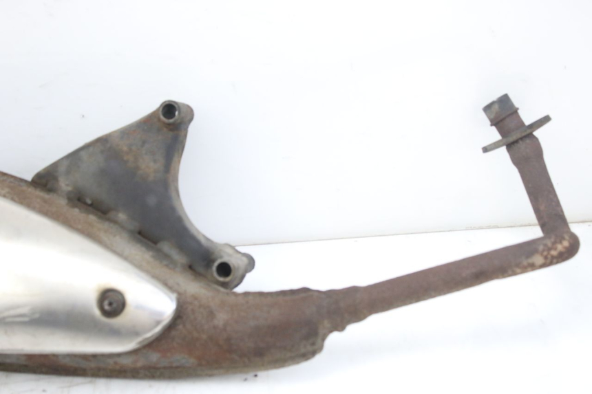 photo de TŁUMIK WYDECHU PIAGGIO LIBERTY 4T 50 (2004 - 2008) - Widok z bliska