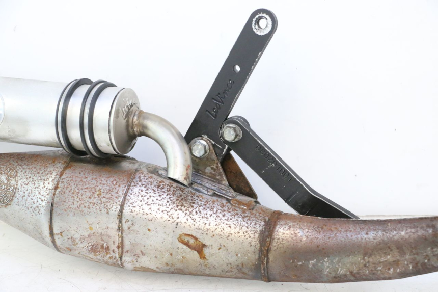 photo de TŁUMIK WYDECHU PEUGEOT LUDIX SNAKE 2T 50 (2004 - 2014) - Zbliżenie techniczne