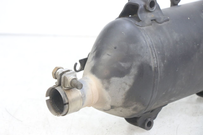 photo de TŁUMIK WYDECHU PIAGGIO MEDLEY 125 (2016 - 2023) - Zbliżenie techniczne