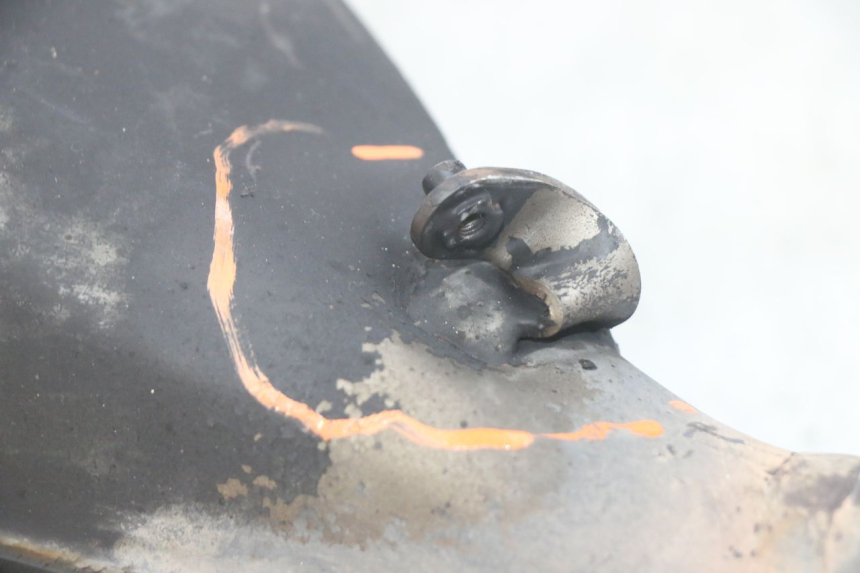 photo de TŁUMIK WYDECHU PIAGGIO MP3 HPE 300 (2019 - 2026) - Zbliżenie komponentów