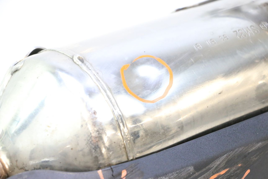 photo de TŁUMIK WYDECHU PIAGGIO MP3 LT 400 (2007 - 2012) - Zoom stanu zużycia