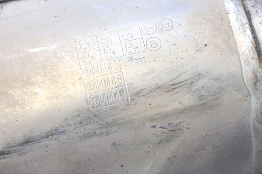photo de TŁUMIK WYDECHU PIAGGIO MP3 500 (2016 - 2018) - Inny kąt widzenia