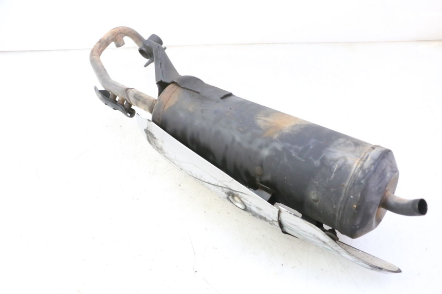 photo de TŁUMIK WYDECHU KYMCO LIKE 4T 50 (2019 - 2025) - Zbliżenie techniczne