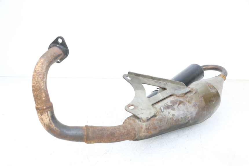 photo de TŁUMIK WYDECHU PIAGGIO NEW TYPHOON 50 (2018 - 2021) - Zbliżenie techniczne