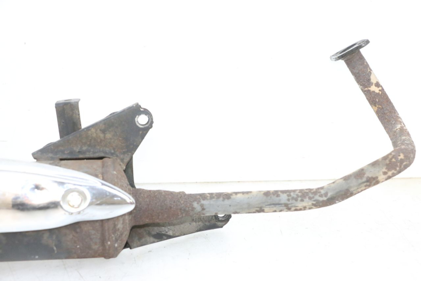 photo de TŁUMIK WYDECHU JM MOTORS OLDIES 4T 50 (2010 - 2020) - Zbliżenie komponentów