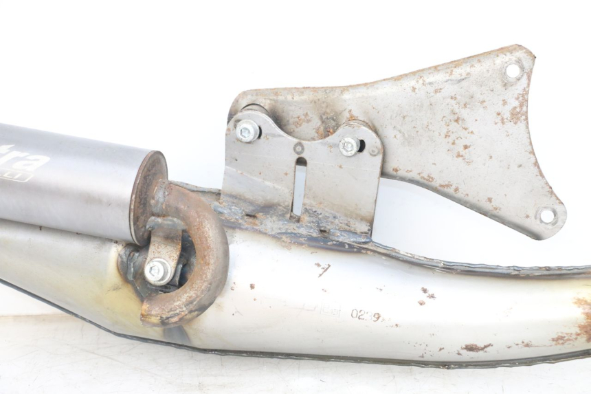 photo de TŁUMIK WYDECHU MBK OVETTO ONE 2T 50 (2013 - 2017) - Zbliżenie komponentów