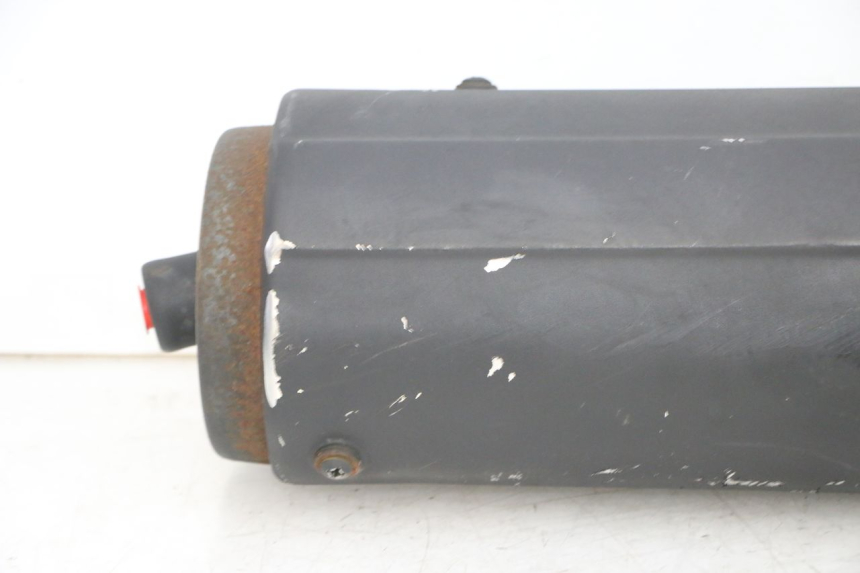 photo de TŁUMIK WYDECHU DAELIM S1 125 (2007 - 2016) - Zbliżenie komponentów