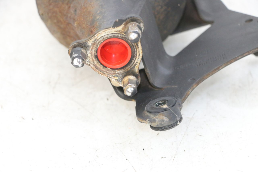 photo de TŁUMIK WYDECHU DAELIM S1 125 (2007 - 2016) - Punkty mocowania