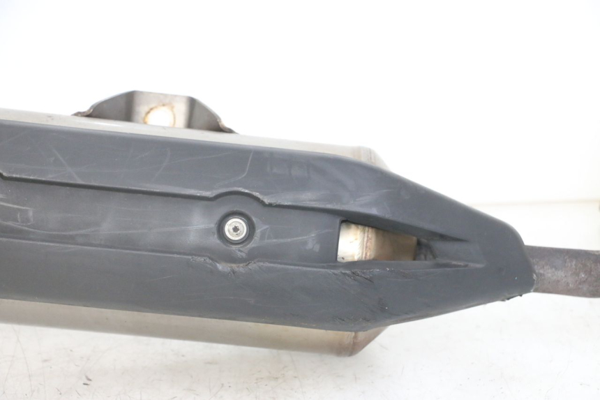 photo de TŁUMIK WYDECHU PEUGEOT SATELIS 125 (2013 - 2018) - Widok z bliska