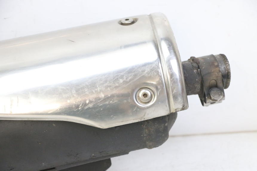 photo de TŁUMIK WYDECHU APRILIA SCARABEO GT TOURING 125 (1999 - 2005) - Widok z bliska