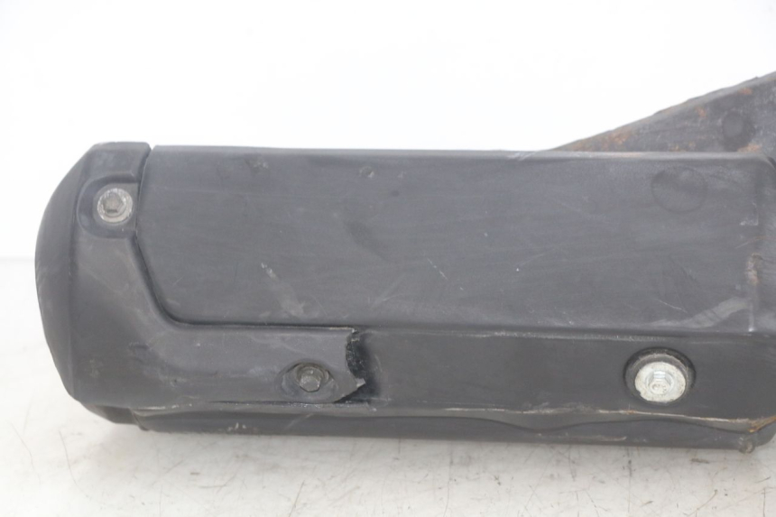 photo de TŁUMIK WYDECHU HONDA SCV LEAD 100 (2003 - 2007) - Szczegóły charakterystyczne