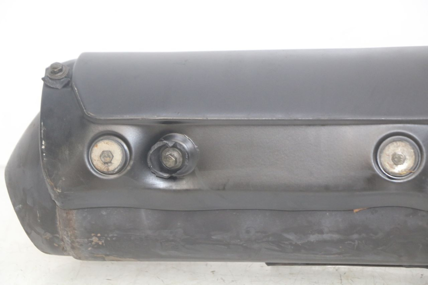 photo de TŁUMIK WYDECHU HONDA SCV LEAD 100 (2003 - 2007) - Zbliżenie komponentów