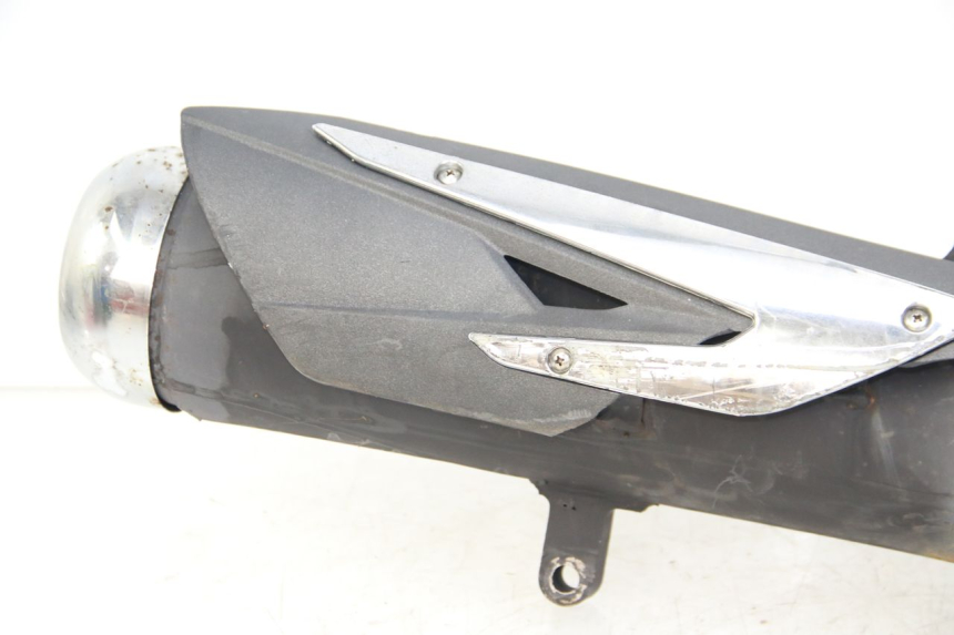 photo de TŁUMIK WYDECHU RAZZO STEED 125 (2012 - 2018) - Zbliżenie komponentów