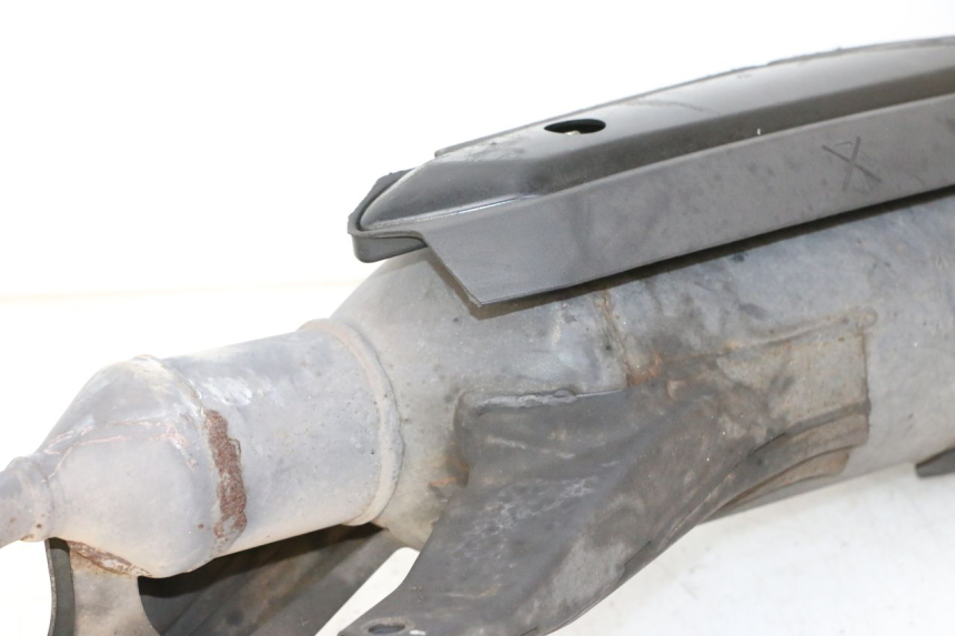 photo de TŁUMIK WYDECHU PEUGEOT TWEET PRO CARGO 50 (2018 - 2022) - Zbliżenie komponentów