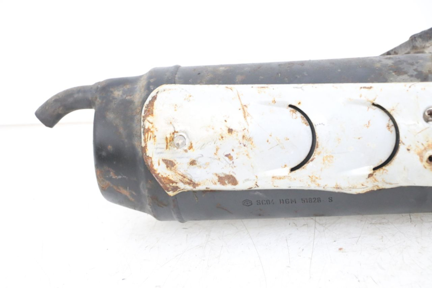 photo de TŁUMIK WYDECHU PIAGGIO TYPHOON 50 (2000 - 2009) - Zbliżenie komponentów