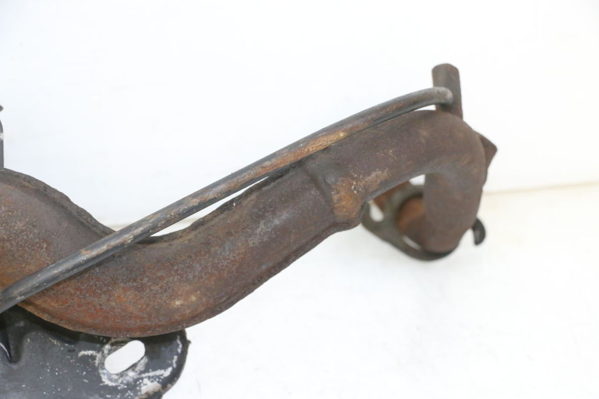 photo de TŁUMIK WYDECHU PEUGEOT VIVACITY NEW 2T 50 (2008 - 2017) - Zbliżenie komponentów