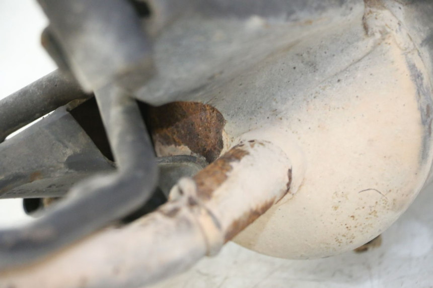 photo de TŁUMIK WYDECHU PEUGEOT VIVACITY NEW 4T 50 (2008 - 2017) - Inny kąt widzenia