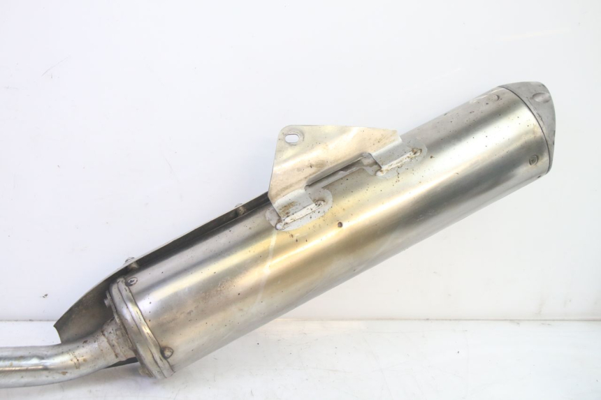 photo de TŁUMIK WYDECHU DAELIM VJ ROADWIN FI 125 (2008 - 2017) - Struktura - zbliżenie