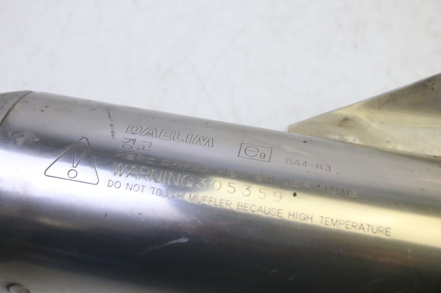 photo de TŁUMIK WYDECHU DAELIM VJ ROADWIN FI 125 (2008 - 2017) - Zbliżenie techniczne