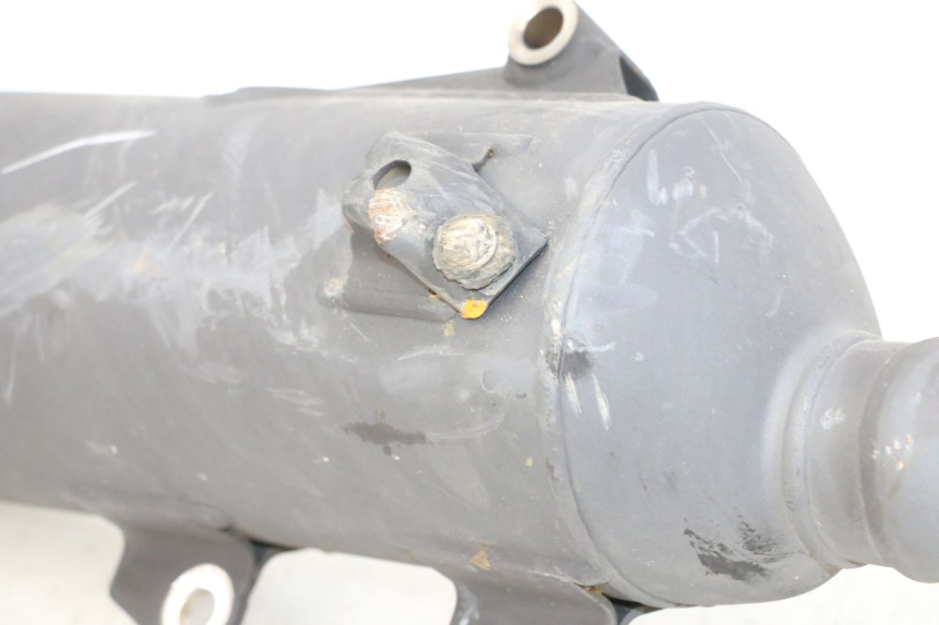 photo de TŁUMIK WYDECHU YAMAHA XMAX X-MAX 125 (2021 - 2025) - Zbliżenie komponentów