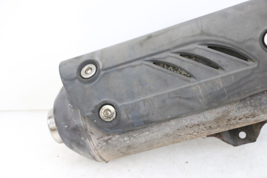 photo de TŁUMIK WYDECHU PIAGGIO X10 125 (2012 - 2017) - Zbliżenie komponentów