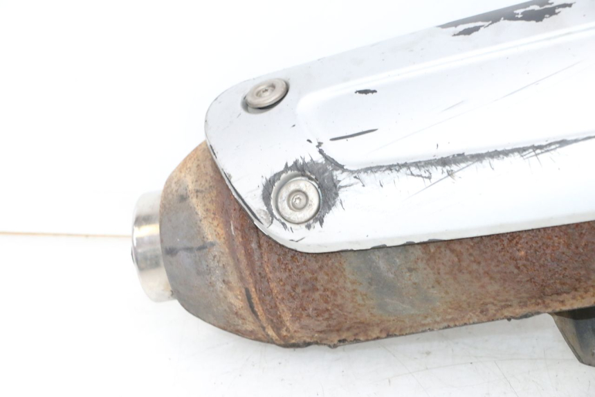 photo de TŁUMIK WYDECHU PIAGGIO X8 125 (2004 - 2007) - Szczegóły charakterystyczne