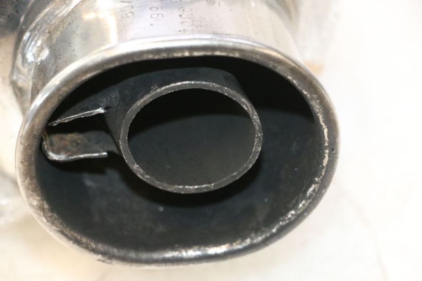photo de RURA WYDECHOWA HONDA XLV VARADERO 125 (2007 - 2012) - Zoom stanu zużycia
