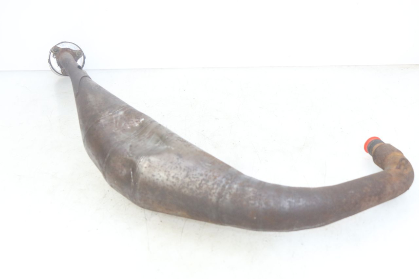 photo de TŁUMIK WYDECHU PEUGEOT XP6 50 (2006 - 2011) - Widok z bliska