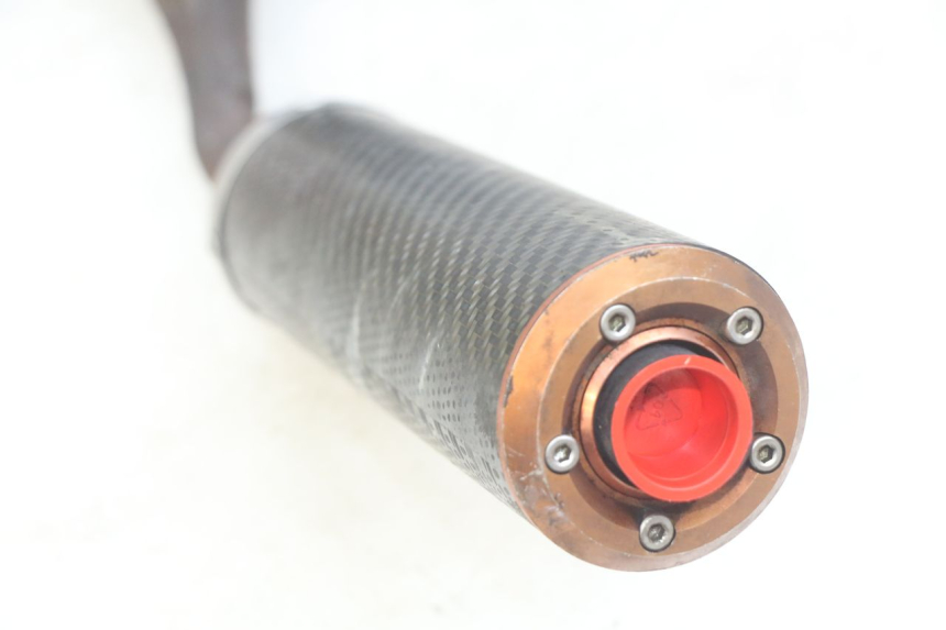 photo de TŁUMIK WYDECHU PEUGEOT XP6 50 (2006 - 2011) - Zbliżenie techniczne