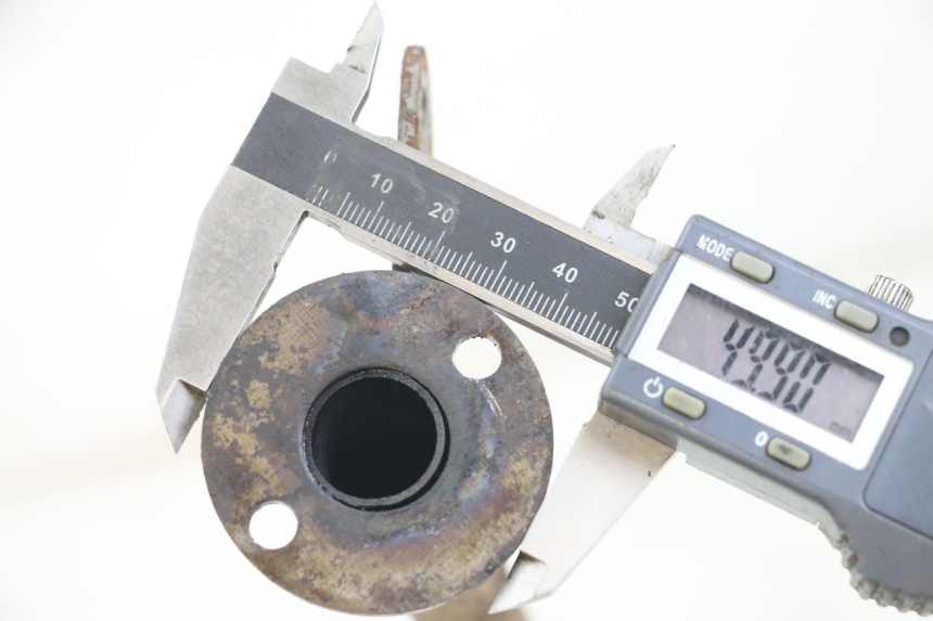 photo de TŁUMIK WYDECHU PEUGEOT XP6 50 (1997 - 2003) - Szczegóły charakterystyczne