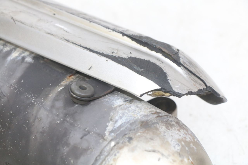 photo de TŁUMIK WYDECHU YAMAHA YP MAJESTY 125 (2007 - 2010) - Zbliżenie techniczne