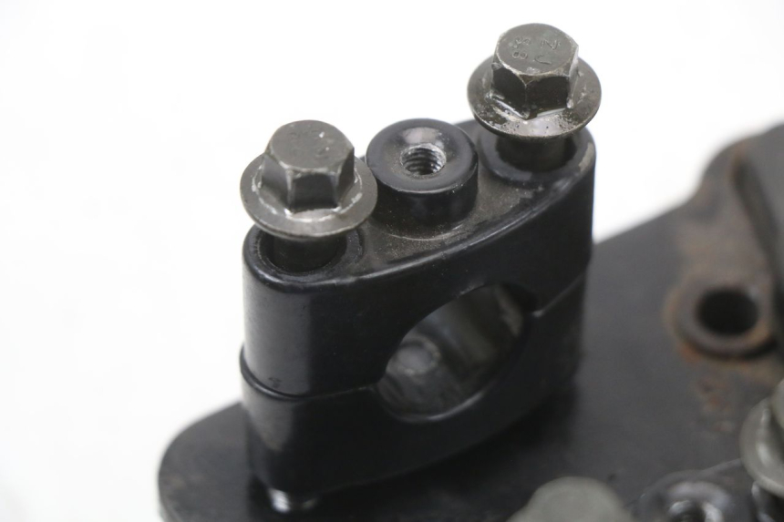 photo de WIDEŁKI KIEROWNICY JONWAY AZTRAL 125 (2008 - 2017) - Zbliżenie techniczne