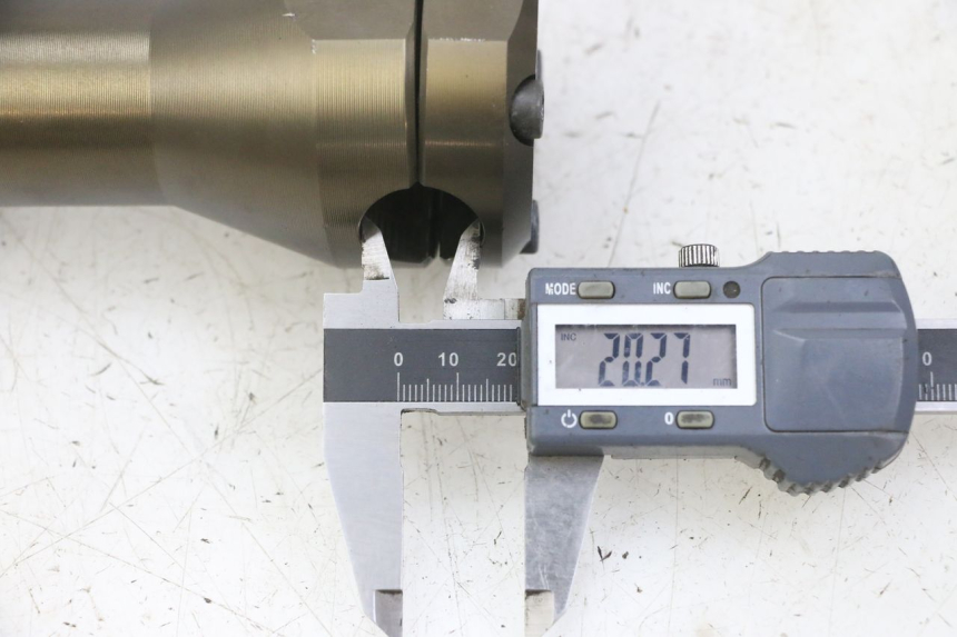 photo de WIDEŁKI KIEROWNICY MBK BOOSTER SPIRIT NAKED 50 (2004 - 2017) - Zoom stanu zużycia