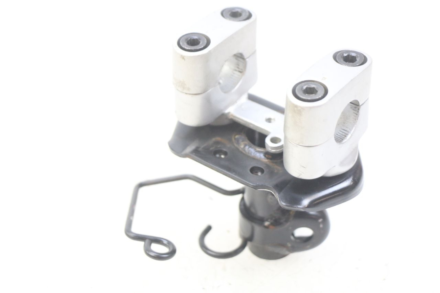 photo de WIDEŁKI KIEROWNICY YAMAHA BW'S BWS 125 (2010 - 2013) - Szczegół części