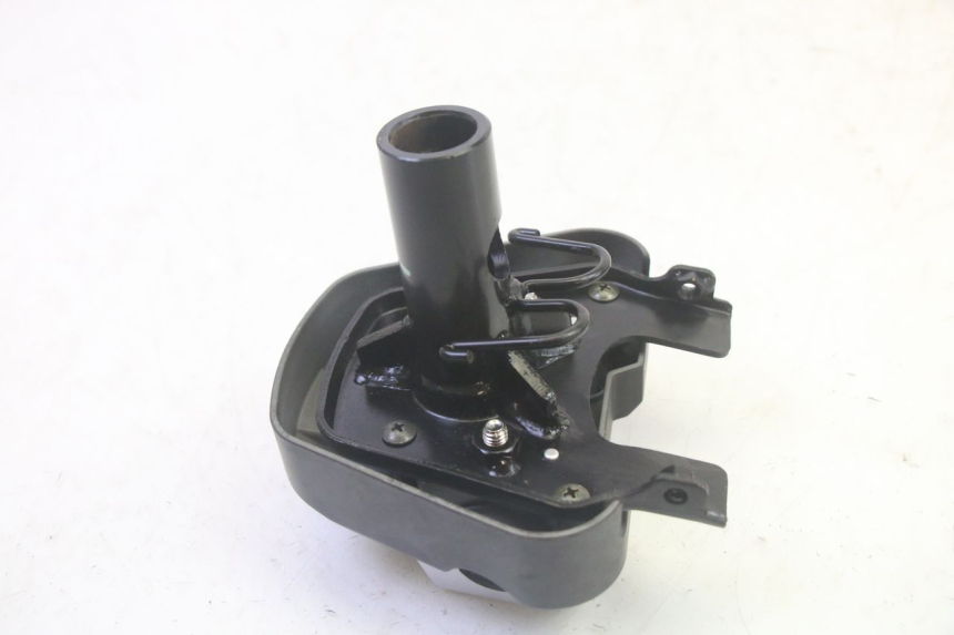 photo de WIDEŁKI KIEROWNICY SYM CROX 4T 50 (2016 - 2023) - Punkty mocowania