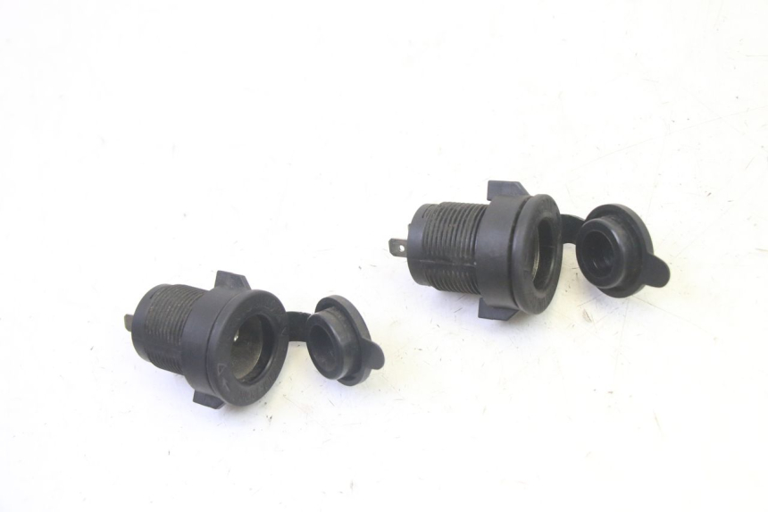 photo de GNIAZDO ZAPALNICZKI QUADRO 4 4D 350 (2015 - 2018) - Szczegół części