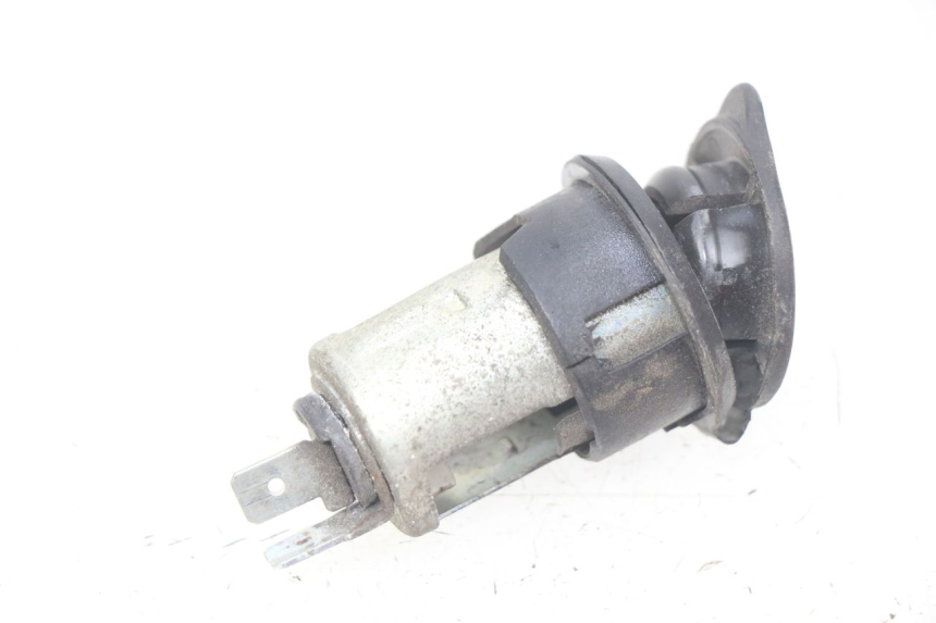 photo de GNIAZDO ZAPALNICZKI APRILIA ATLANTIC 125 (2003 - 2009) - Zoom stanu zużycia