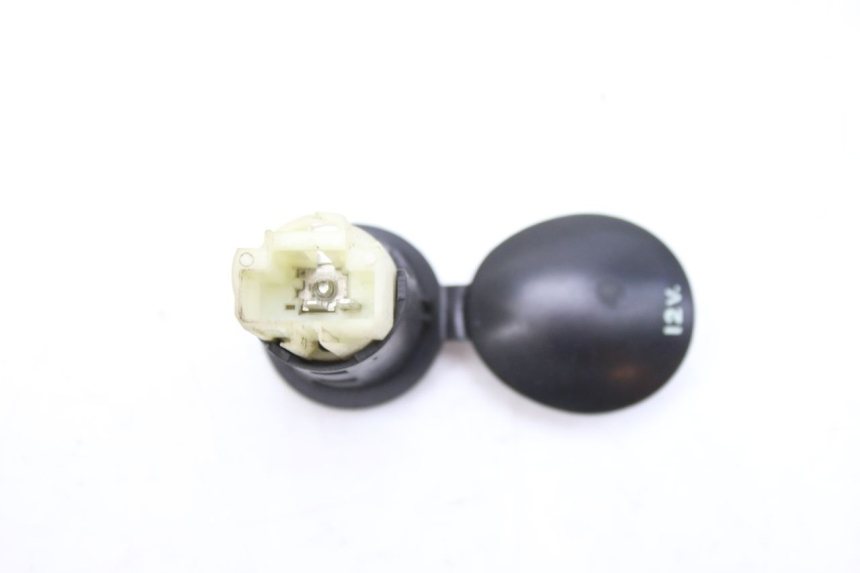 photo de GNIAZDO ZAPALNICZKI PEUGEOT CITYSTAR 125 (2011 - 2017) - Inny kąt widzenia