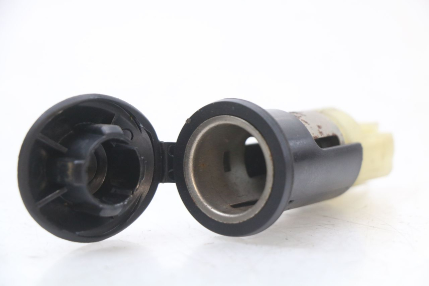 photo de GNIAZDO ZAPALNICZKI PEUGEOT CITYSTAR 50 (2013 - 2017) - Szczegół części