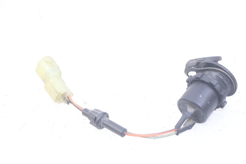 photo de GNIAZDO ZAPALNICZKI KYMCO DINK STREET 125 (2009 - 2014) - Inny kąt widzenia