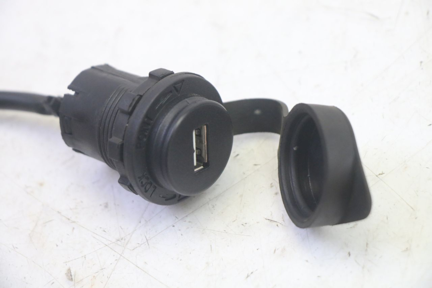 photo de GNIAZDO ZAPALNICZKI SYM FIDDLE 3 III 125 (2014 - 2020) - Szczegół części