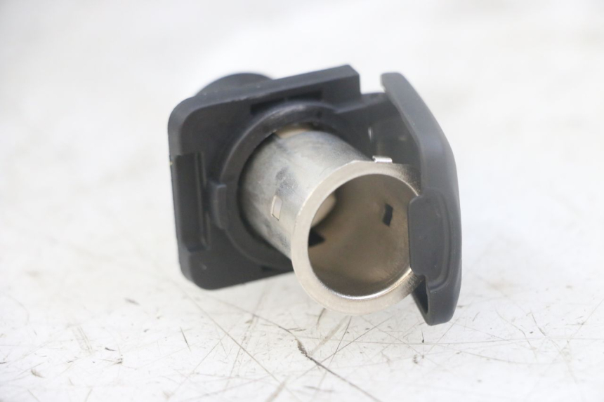 photo de GNIAZDO ZAPALNICZKI HONDA FORZA ABS 300 (2013 - 2017) - Zoom stanu zużycia