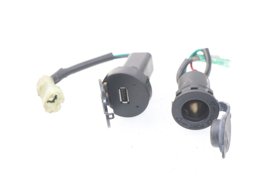 photo de GNIAZDO ZAPALNICZKI SYM JOYMAX 250 (2013 - 2017) - Zoom stanu zużycia