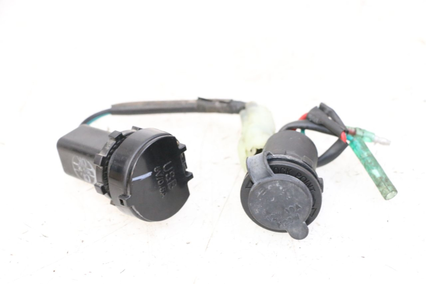 photo de GNIAZDO ZAPALNICZKI SYM JOYMAX 125 (2010 - 2017) - Widok główny