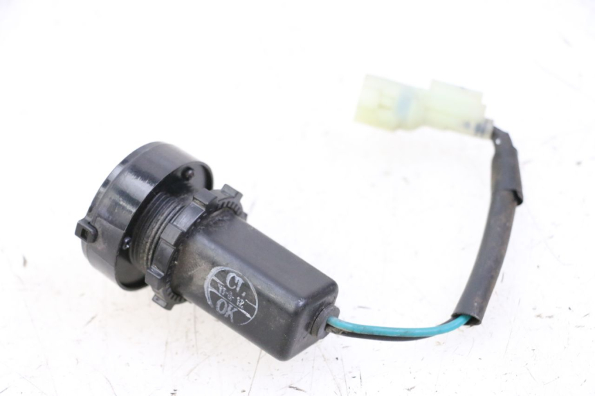 photo de GNIAZDO ZAPALNICZKI SYM JOYMAX 125 (2010 - 2017) - Oznaczenia i referencje