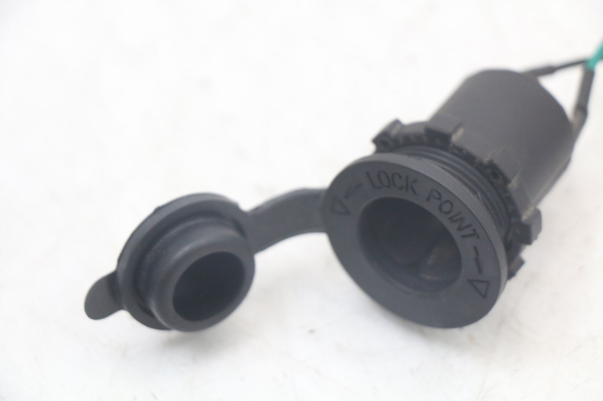 photo de GNIAZDO ZAPALNICZKI KYMCO LIKE 125 (2009 - 2016) - Zoom stanu zużycia