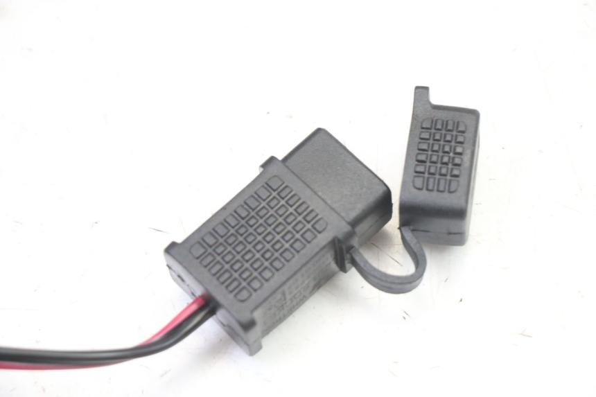 photo de GNIAZDO ZAPALNICZKI PIAGGIO NEW TYPHOON 50 (2018 - 2021) - Inny kąt widzenia