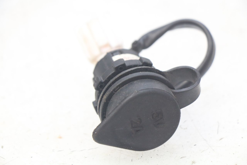 photo de GNIAZDO ZAPALNICZKI SYM ORBIT III 3 4T 50 (2018 - 2021) - Szczegół części