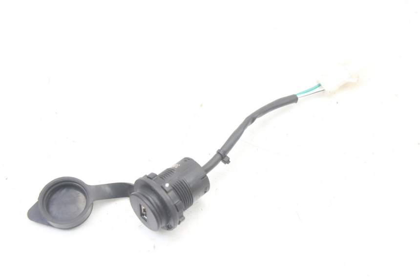 photo de GNIAZDO ZAPALNICZKI PEUGEOT TWEET 4T 50 (2023 - 2025) - Widok główny