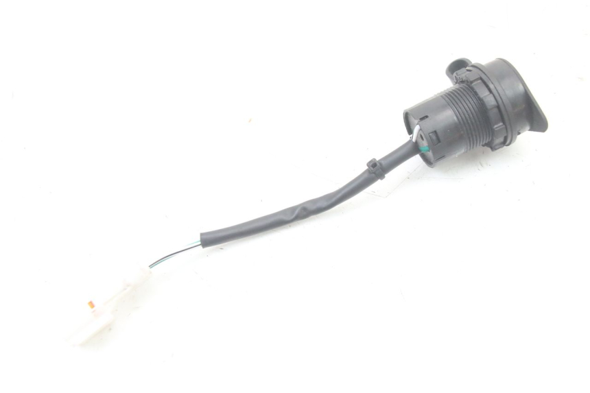 photo de GNIAZDO ZAPALNICZKI PEUGEOT TWEET 4T 50 (2023 - 2025) - Inny kąt widzenia